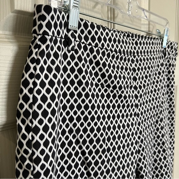 H&M WOMENS BLACK & WHITE CROPPED CIGARETTE TROUSERS SIZE 12 - Picture 4 of 8